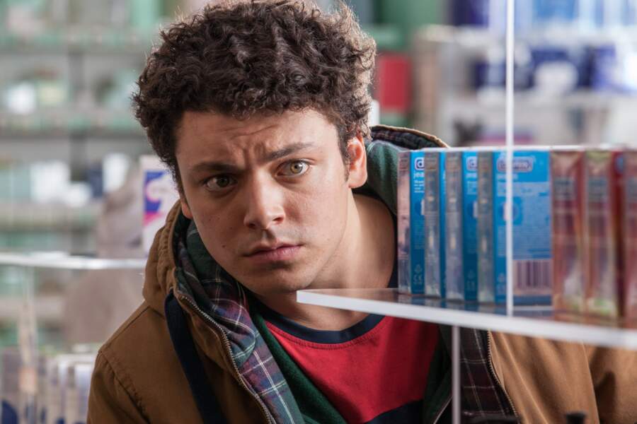 Films Et Séries Tv Avec Kev Adams Kev Adams (Les Profs 2) : sa carrière au Top ! - Télé 2 Semaines