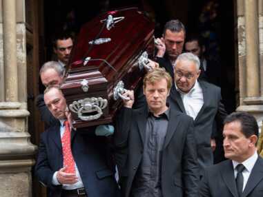 Intense émotion aux obsèques de Florence Arthaud