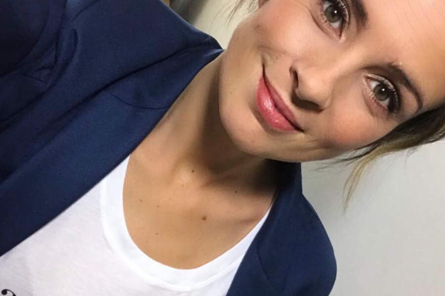 Isabelle Ithurburu les plus belles photos de la journaliste de TF1