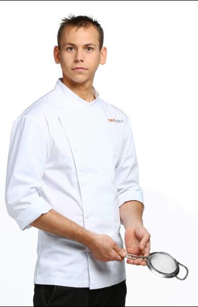 Nicolas Seibold, 22 ans, est demi-chef de partie dans les cuisine de La Dame de Pic, à Paris