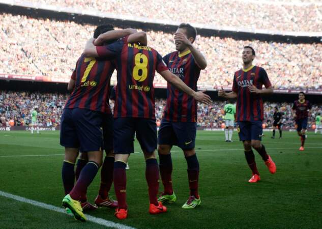 Football / Liga : Barcelone pulvérise Osasuna façon puzzle
