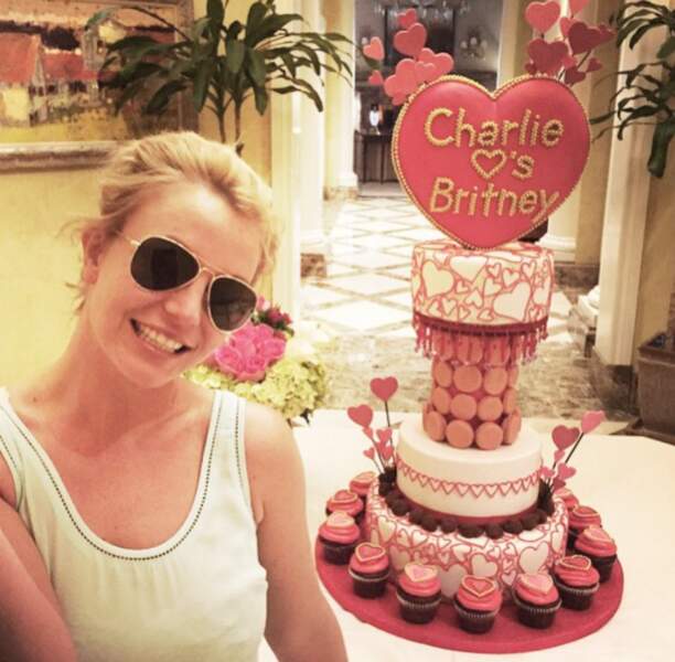 Britney Spears a été gâtée par son chéri, le producteur de séries Charlie Ebersol