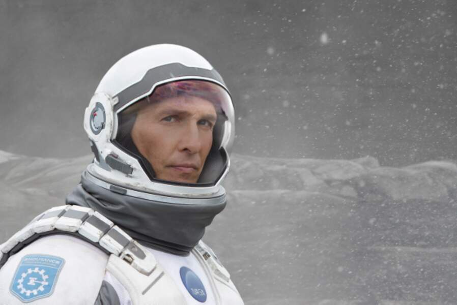 Dans Interstellar (2014), il campe un astronaute chargé de sauver l'humanité