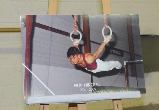 Avant d'être une 2Be3, Filip Nikolic était un gymnaste hors-pair. 