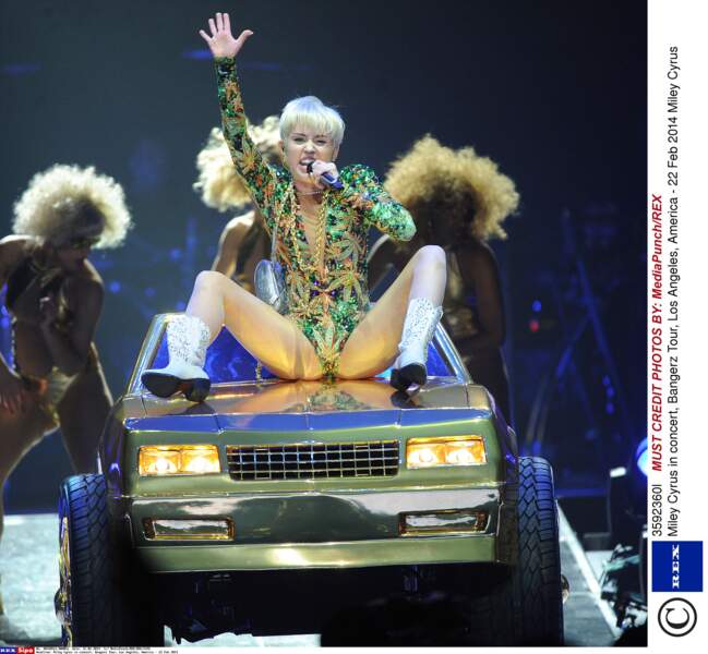 Miley Cyrus lors du Bangerz Tour en février dernier. 