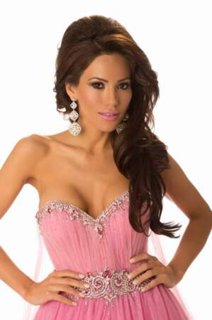 Miss Honduras (Jennifer Andrade)