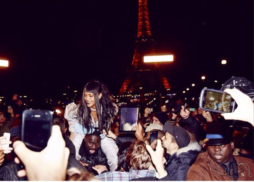 Le 18 décembre, Rihanna tournait un clip à Paris. En toute discrétion.
