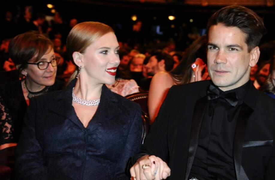 C'est toujours le big love entre Scarlett Johansson et son fiancé français Romain Dauriac