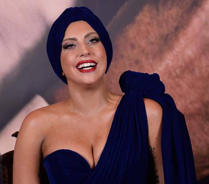 8) Lady Gaga, 28 ans, peut sourire puisqu'elle a empoché 33 millions de dollars  (26 millions d'euros)