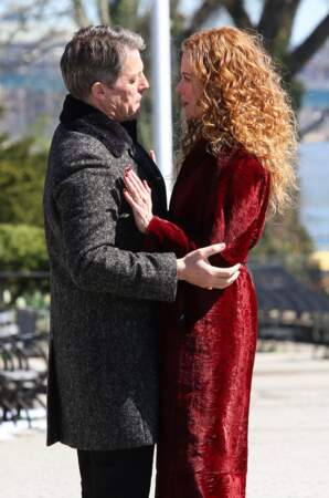 Nicole Kidman et Hugh Grant tournent une scène très émotionnelle…