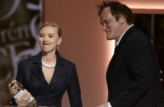 Scarlett Johansson a reçu son César d'honneur des mains de Quentin Tarantino