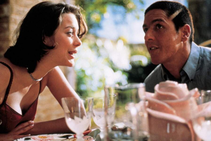 Taxi 2 (2000) permet à l’actrice de retrouver Samy Naceri à Marseille. Cette suite qui met le turbo sera un hit.