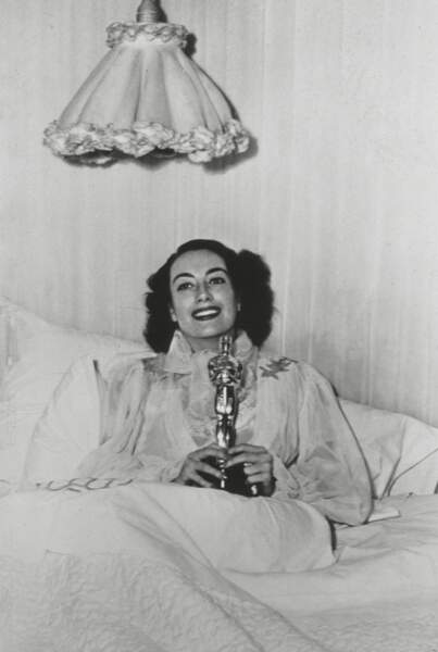 Joan Crawford (1945)