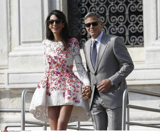 Monsieur et Madame Clooney quittent l'hôtel Aman dimanche matin