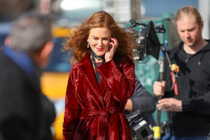 Toujours très professionnelle, Nicole Kidman enchaîne les scènes. D'ailleurs, Hugh Grant lui donnera la réplique
