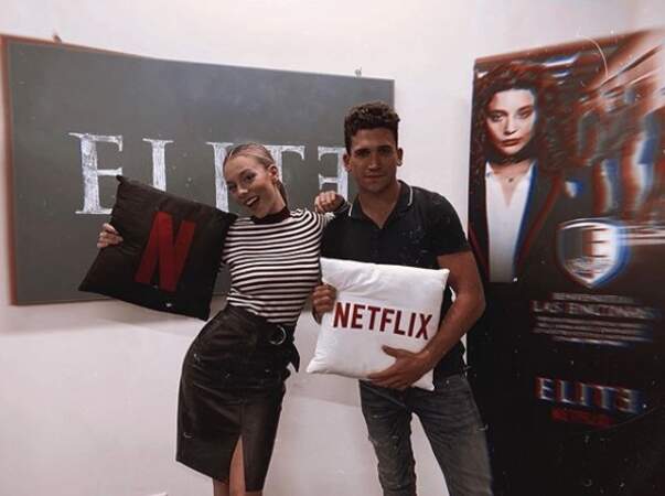 En promo pour la série Netflix, Elite, Ester Expósito et Jaime Lorente Lopez semblent bien s'amuser !