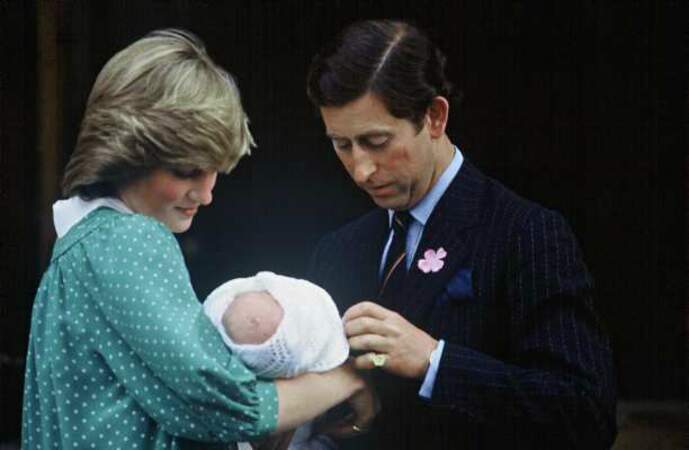 Il y a plus de 30 ans, Charles et Diana sortaient eux aussi de la maternité de l'hôpital St Mary 