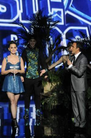 Nikos Aliagas s'excuse auprès de Katy Perry après un problème technique sur Roar