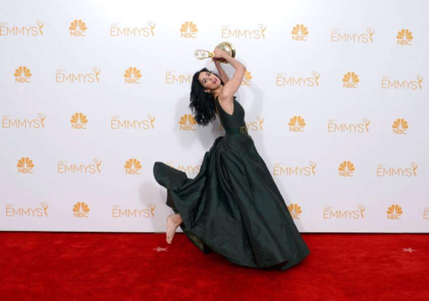 Sarah Silverman pose avec style