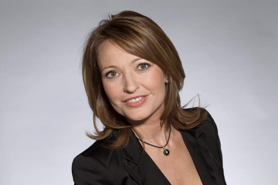Sur France 5, Valérie Durier arrête La Quotidienne mais elle poursuit le Doc du dimanche.