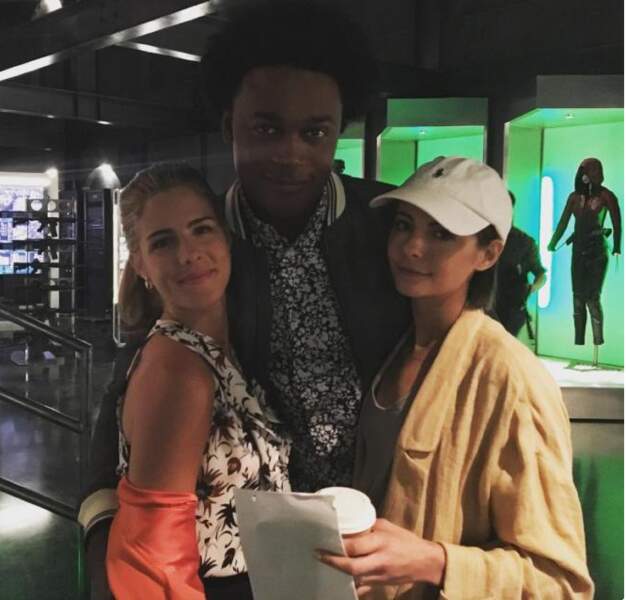 Felicity et Thea sont en compagnie de Curtis, c'est Echo Kells qui a posté cette photo sur Instagram