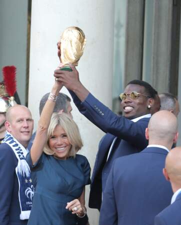 Avec Paul Pogba en 2018, lors de la réception à l'Elysée en l'honneur de l'équipe de France de football championne du monde