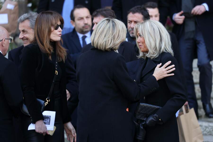 Avec Carla Bruni et Valerie Pécresse, en mars 2022, lors des funérailles de Jean-Pierre Pernaut