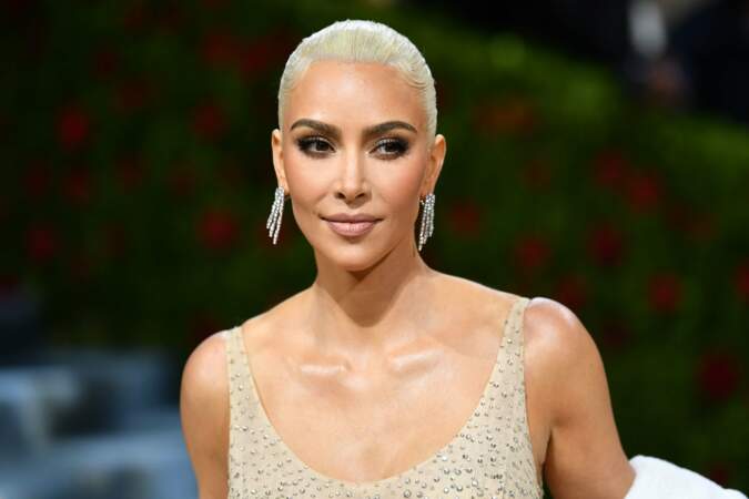 Kim Kardashian a été styliste pour Paris Hilton