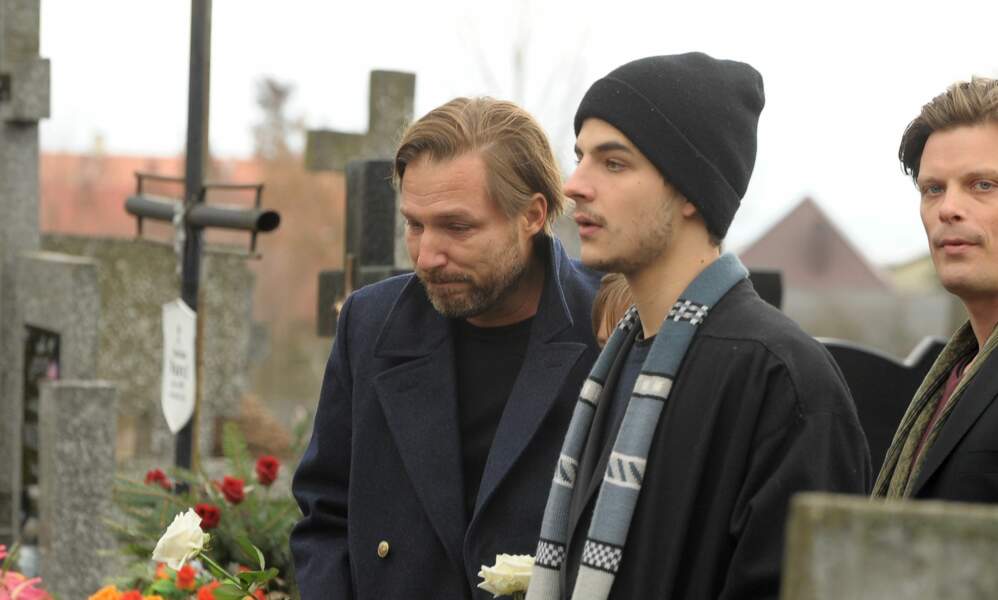 Vincent Zulawski, le fils de Sophie Marceau, aux funérailles de son père Andrzej Zulawski (2016)