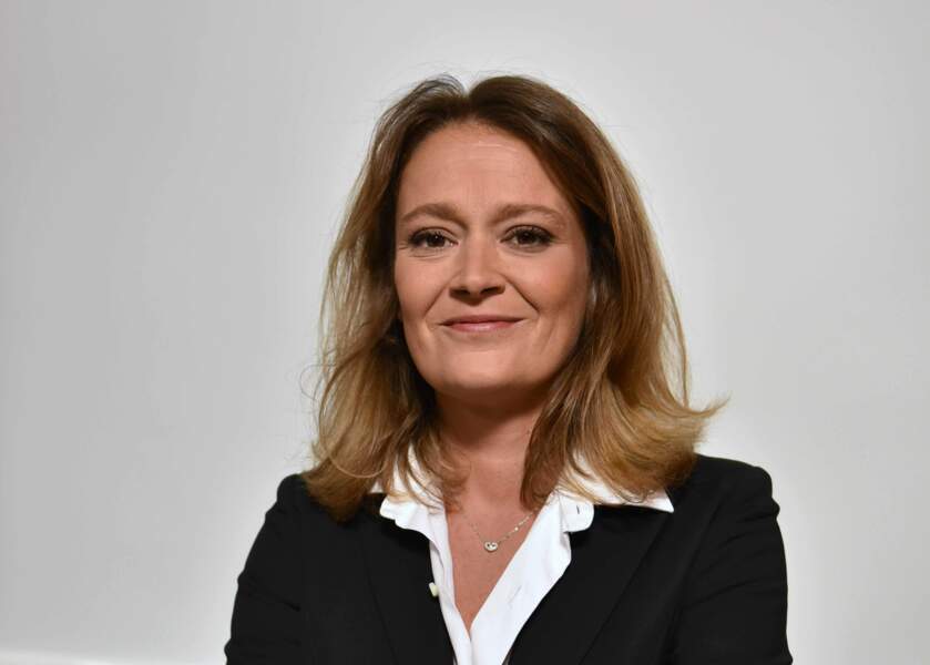 Olivia Grégoire est la Ministre déléguée chargée des Petites et Moyennes Entreprises, du Commerce, de l'Artisanat et du Tourisme.