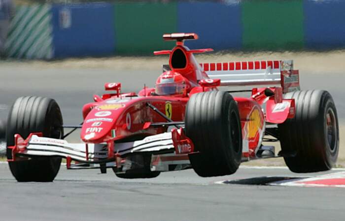 Il domine la Formule 1 jusqu'en 2004.