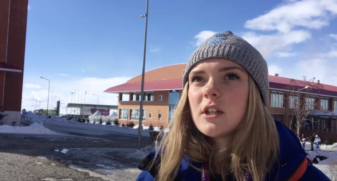 La jeune championne de snowboard britannique Ellie Soutter s'est suicidée à l'âge de 18 ans, le mercredi 25 juillet 2018