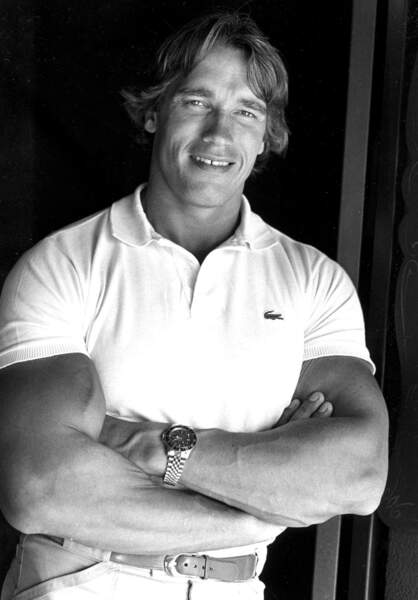L'acteur campe des rôles de bodybuilder dans les années 80.