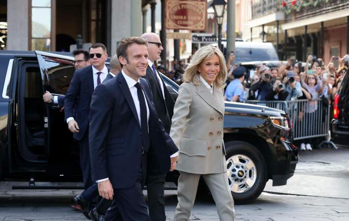 Emmanuel et Brigitte Macron à la Nouvelle Orleans au Jackson Square (décembre 2022)