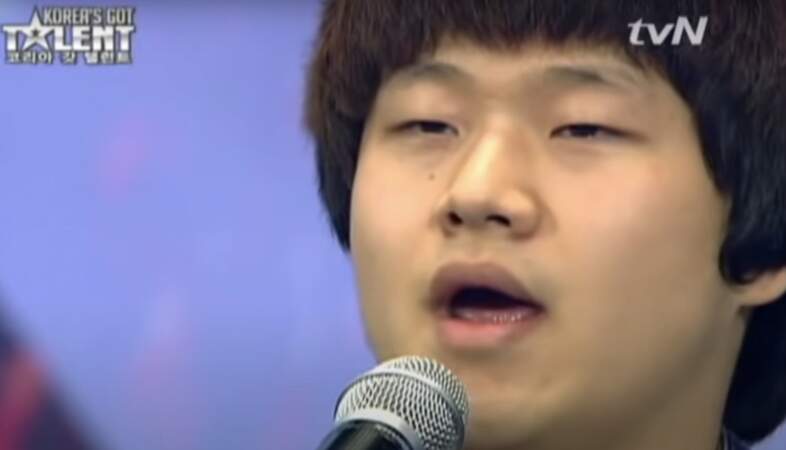 Le chanteur coréen Choi Sung-bong, découvert dans l'émission Korea's got talent, a été retrouvé mort à 33 ans, le 21 juin. Il s'agirait d'un suicide.