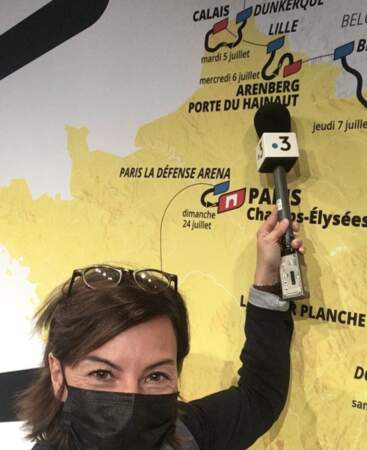 En 2021, elle couvre le Tour de France pour France 2 et France 3